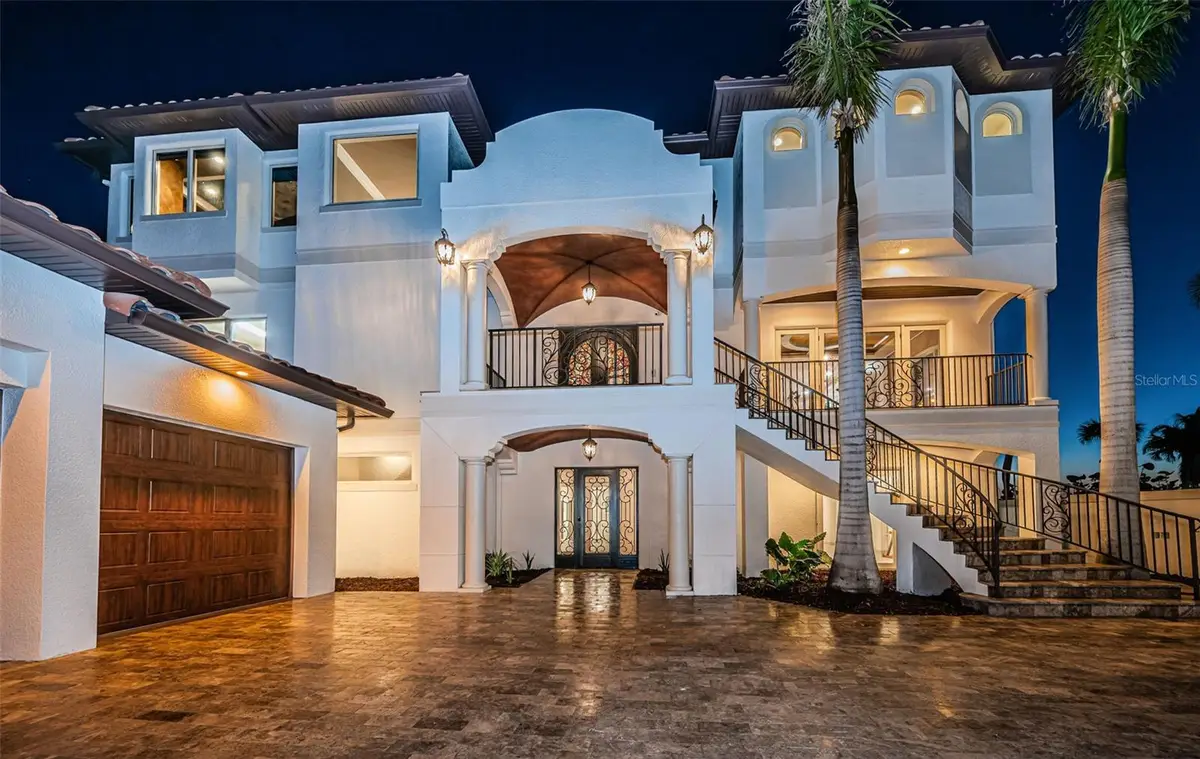 15912 Gulf Boulevard, Redington Beach, FL 33708 - Image #1