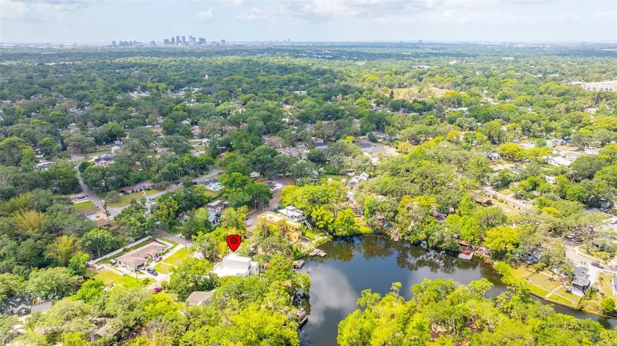 1802 E Park Circle, Tampa, FL 33610 - Image #2