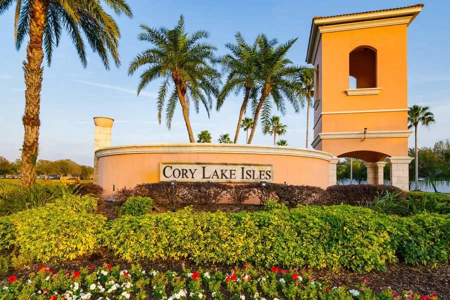 10534 Bermuda Isle Drive, Tampa, FL 33647 - Image #2