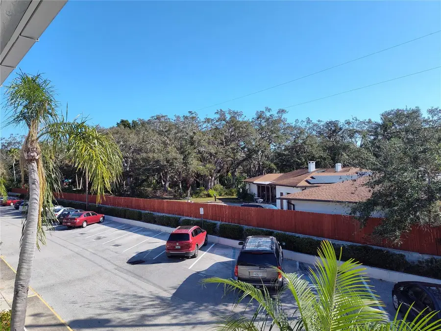 4060 55th Street N #1209, Kenneth City, FL 33709 - Image #2