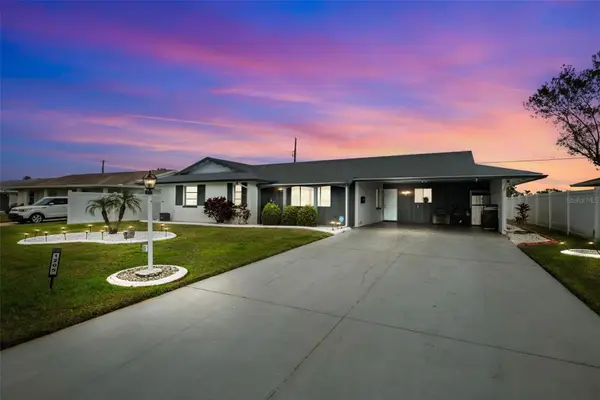 1205 Hacienda Drive, SUN CITY CENTER, FL 33573