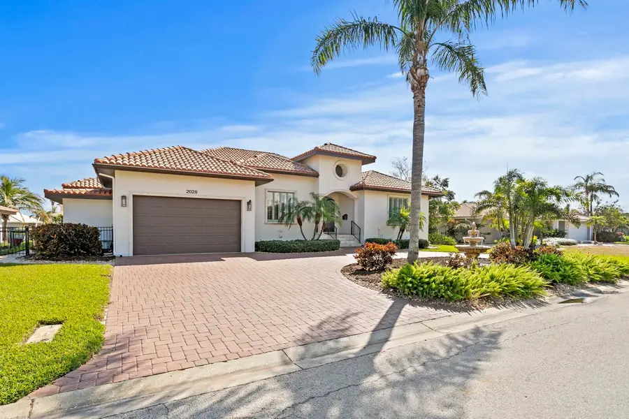 2028 Illinois Avenue Ne, Saint Petersburg, FL 33703 - Image #2