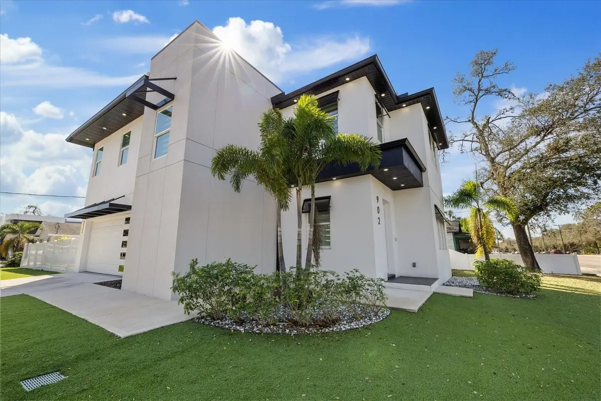 902 W Sligh Avenue, Tampa, FL 33604 - Image #1