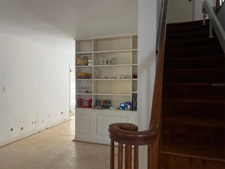 631 Hudson Avenue, Tampa, FL 33606 - Image #3