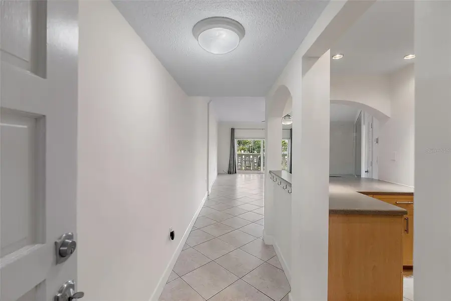 1200 N Shore Drive Ne #102, Saint Petersburg, FL 33701 - Image #2