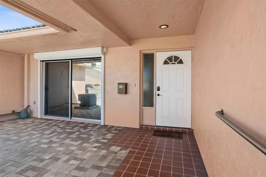 10467 Larchmont Place N, Pinellas Park, FL 33782 - Image #2