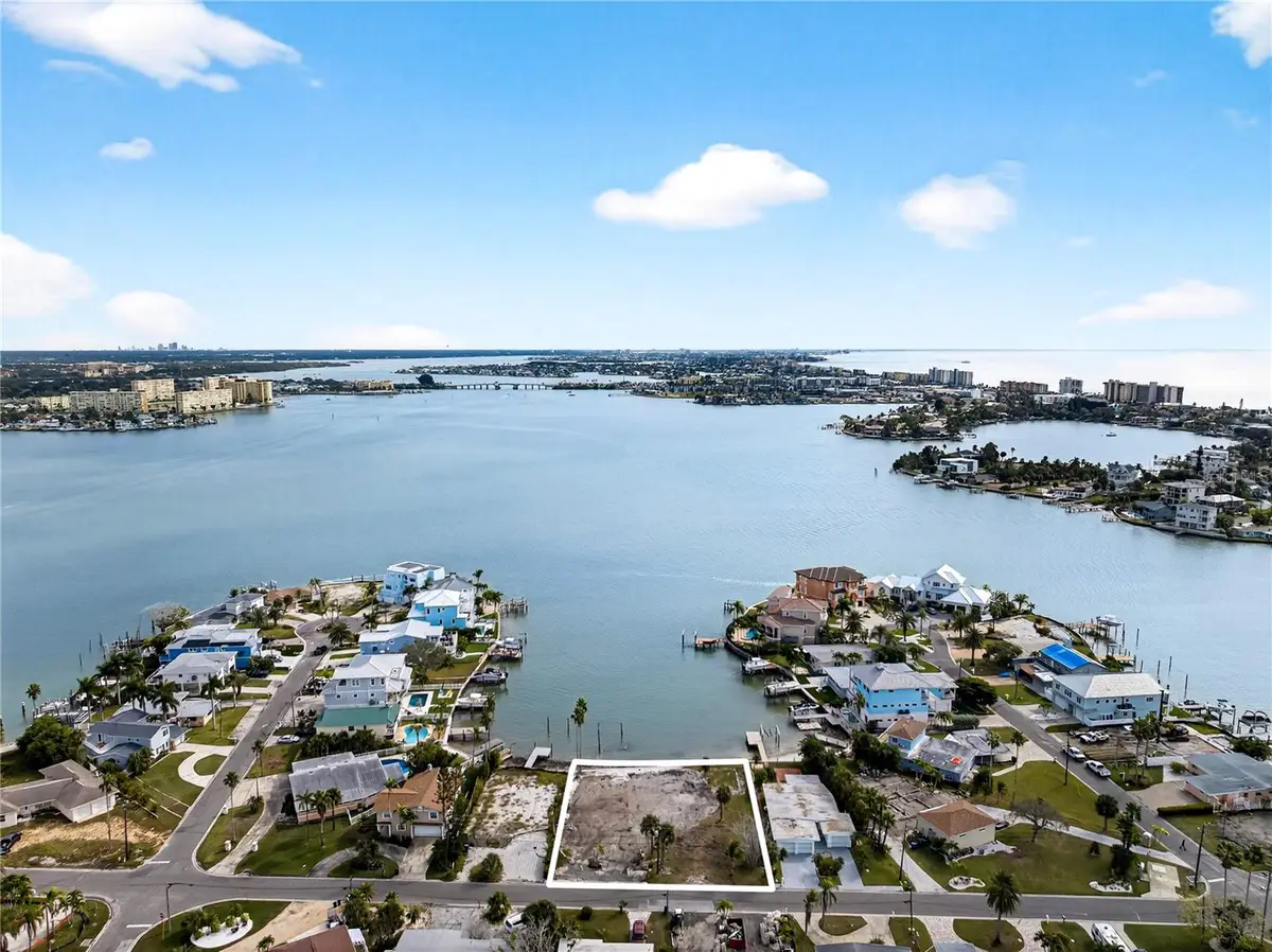 409 161st Avenue, Redington Beach, FL 33708 - Image #1