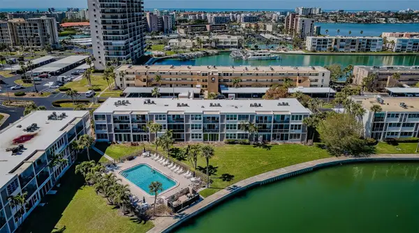 7405 Bay Island Drive S #220, SOUTH PASADENA, FL 33707