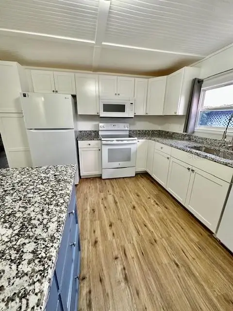 34344 Timberland Boulevard, Wesley Chapel, FL 33543 - Image #3