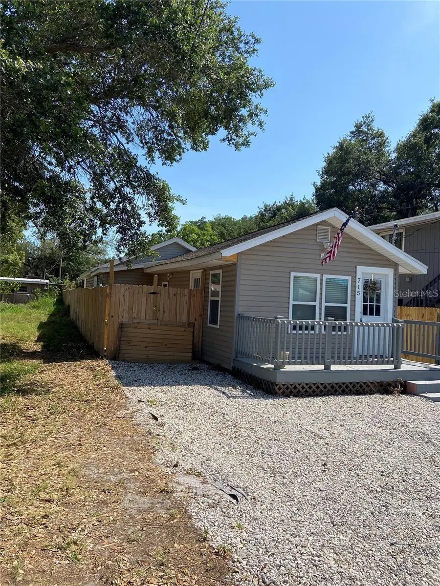 715 Wyatt Street, Clearwater, FL 33756 - Image #2