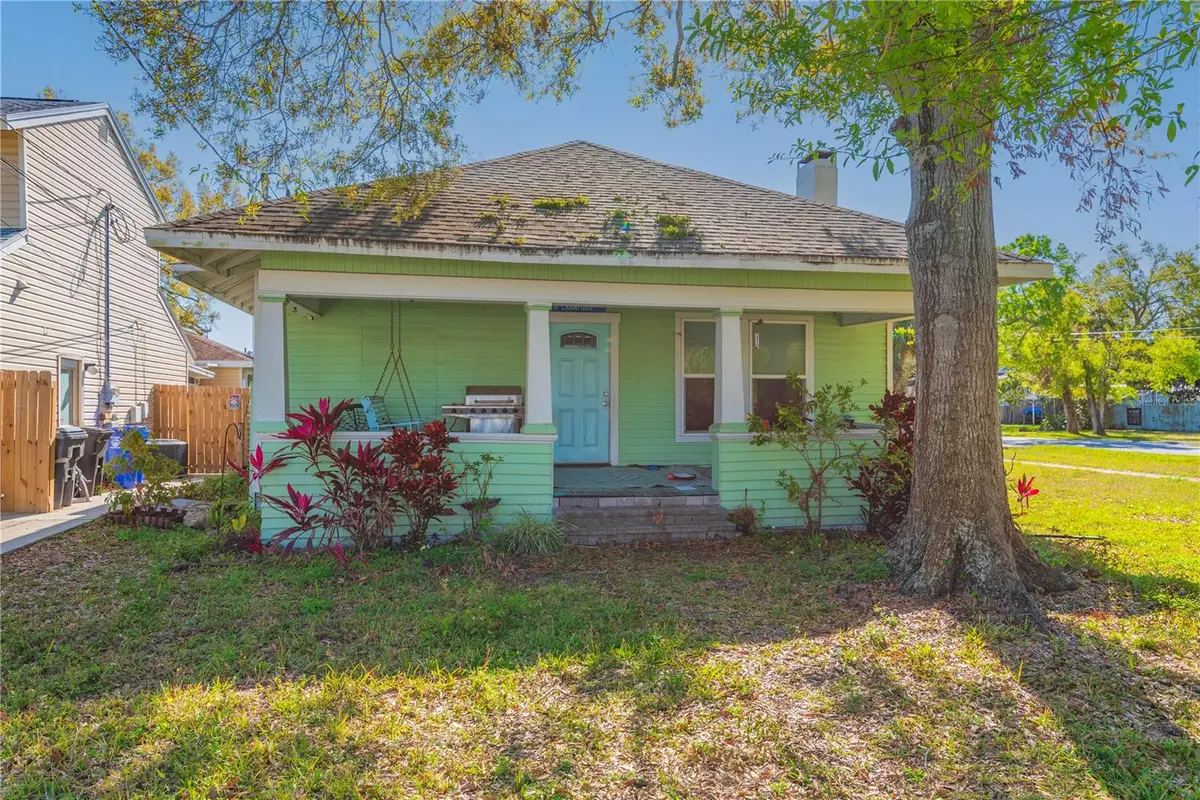 313 Jefferson Avenue S, Oldsmar, FL 34677 - Image #1