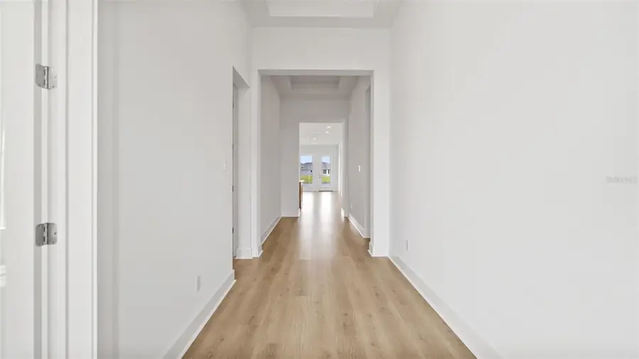 419 Sun Chaser Drive, Nokomis, FL 34275 - Image #2