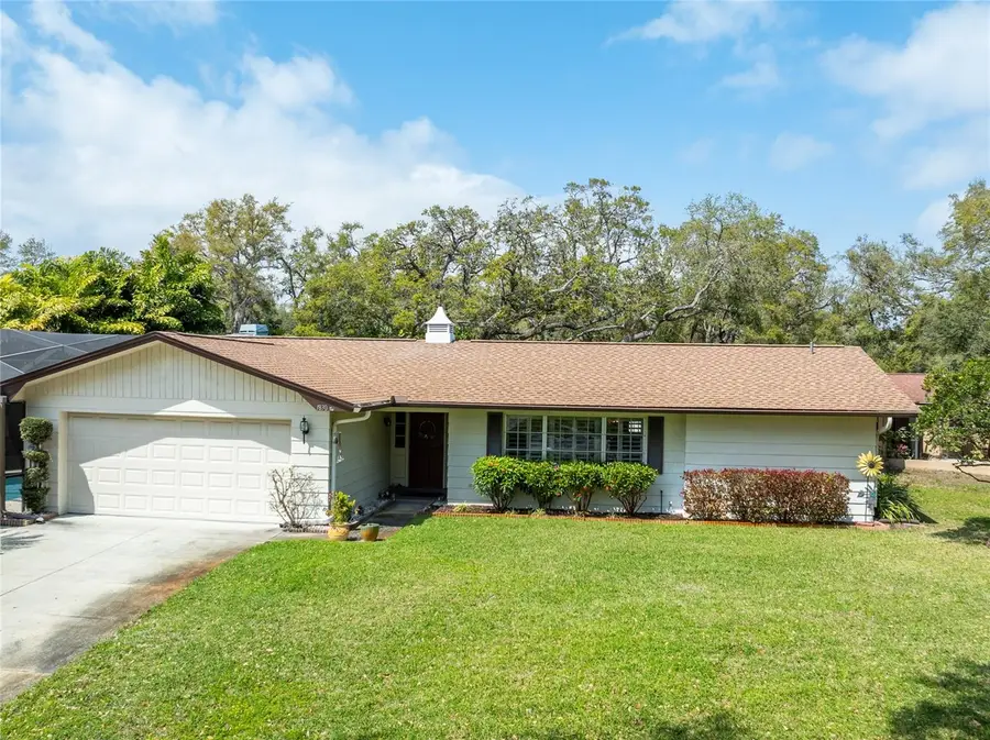 1830 Oak Forest Drive S, Clearwater, FL 33759 - Image #3