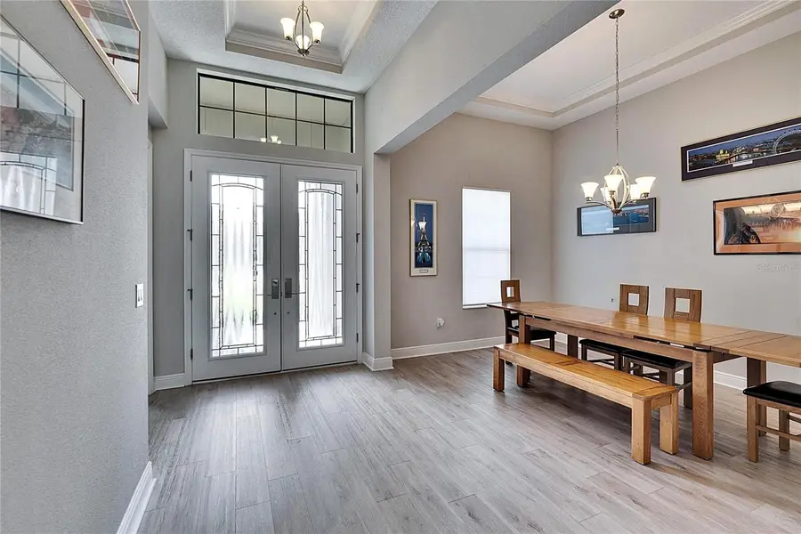 10304 Meadowrun Drive, Lithia, FL 33547 - Image #3