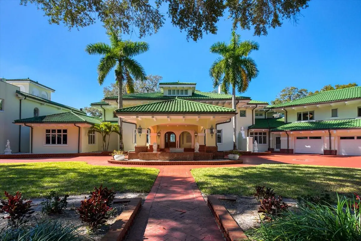 802 Druid Road S, Clearwater, FL 33756 - Image #1