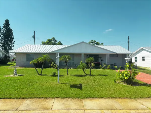 1516 Arrowhead Drive, SUN CITY CENTER, FL 33573