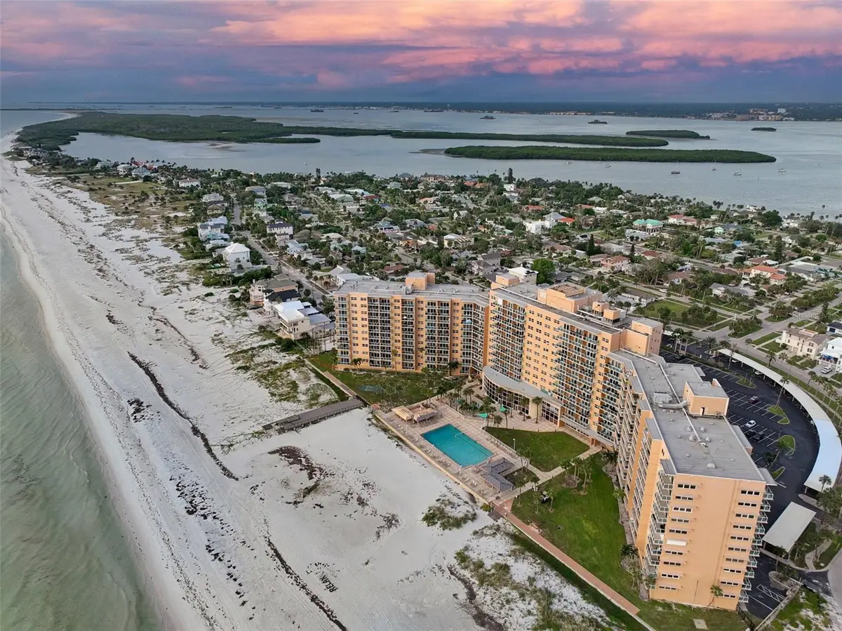 880 Mandalay Avenue #S514, Clearwater Beach, FL 33767 - Image #1