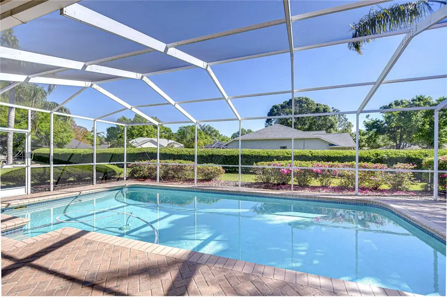 4904 Breyer Wood Court, Valrico, FL 33596 - Image #3