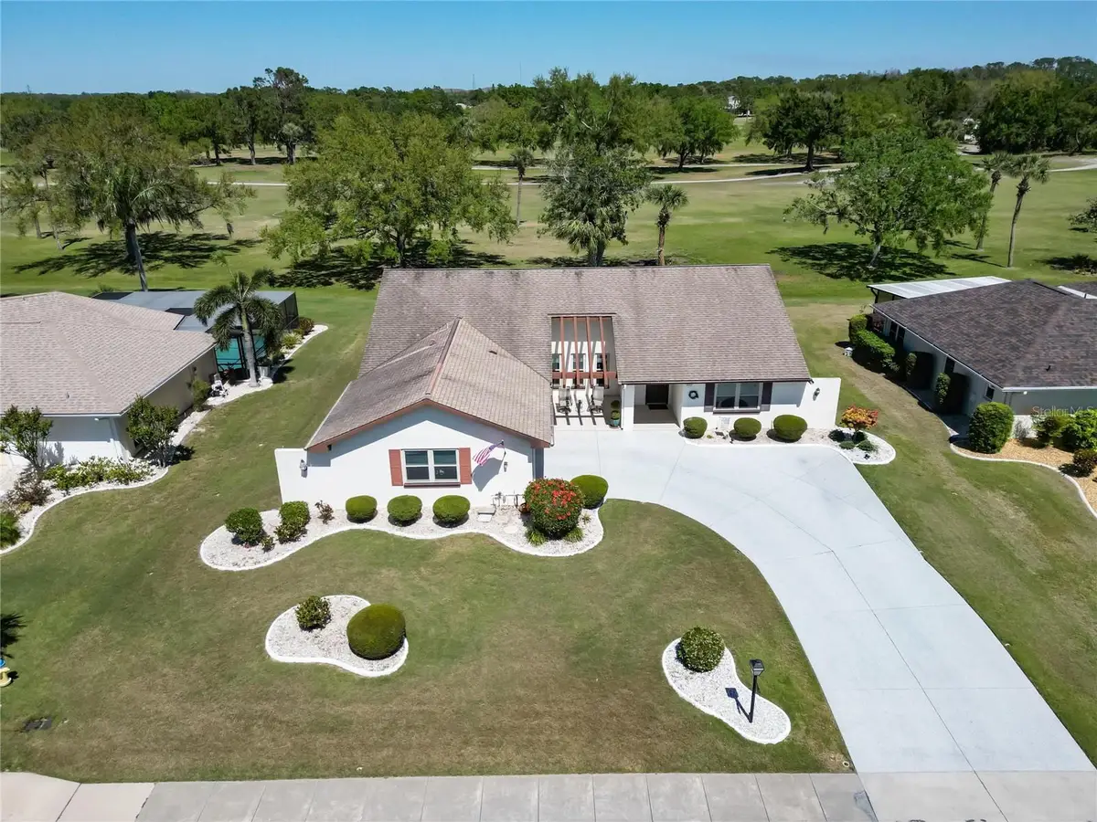 2007 E View Drive, Sun City Center, FL 33573 - Image #1