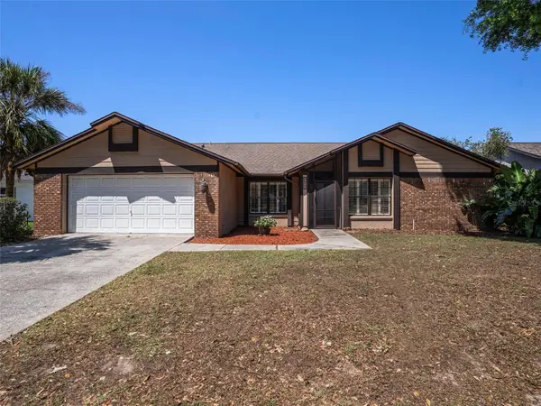 2412 Arborwood Drive, VALRICO, FL 33596