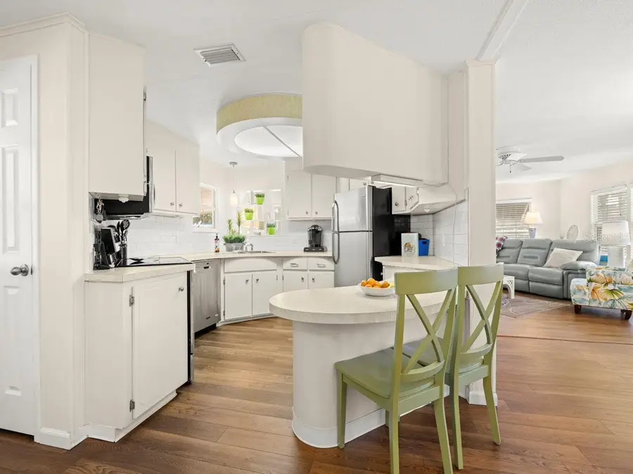 32 Palm Forest Drive, Largo, FL 33770 - Image #2