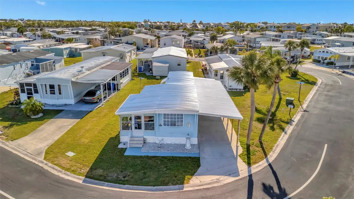 128 E Saint Johns Way, Apollo Beach, FL 33572 - Image #1