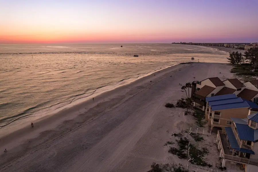 12512 1st Street W #2, Treasure Island, FL 33706 - Image #3