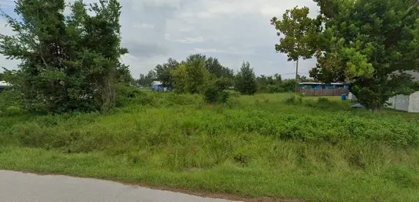 398 Rio Vista Avenue, PUNTA GORDA, FL 33982