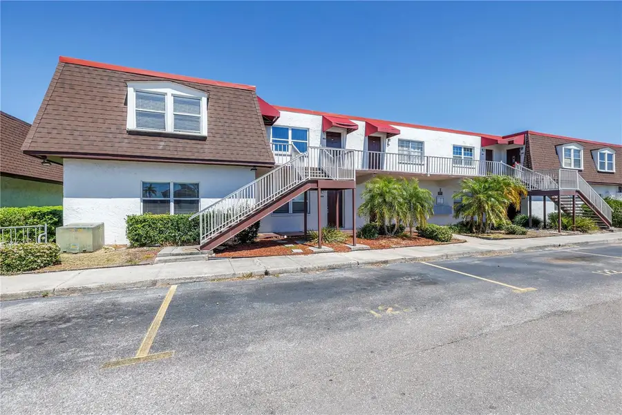 9105 W Hillsborough Avenue #I102, Tampa, FL 33615 - Image #3