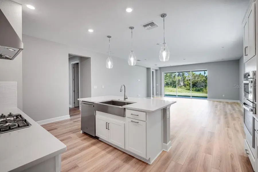 1702 Trailhead Lane, Zephyrhills, FL 33541 - Image #3