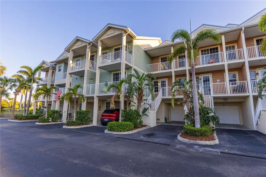 3210 Mangrove Point Drive, Ruskin, FL 33570 - Image #3