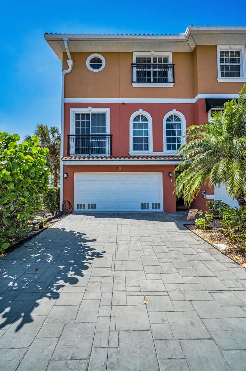 47 W Morgan Street, Tarpon Springs, FL 34689 - Image #2