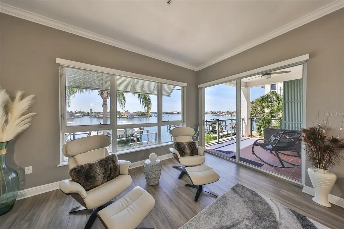 1038 Bellasol Way #202, Apollo Beach, FL 33572 - #1