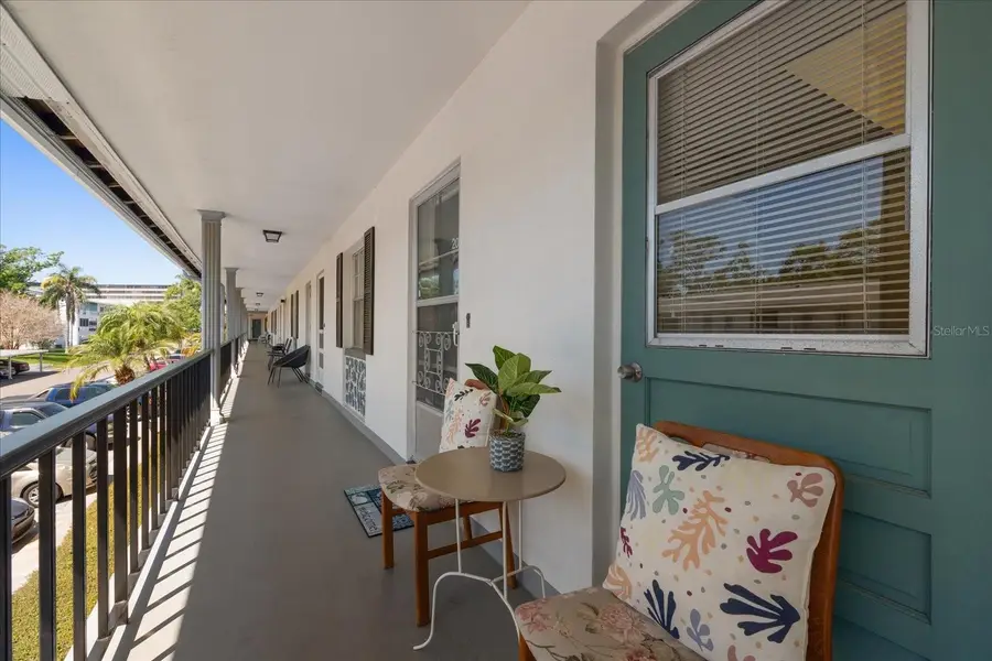 100 Glennes Lane #207, Dunedin, FL 34698 - Image #2