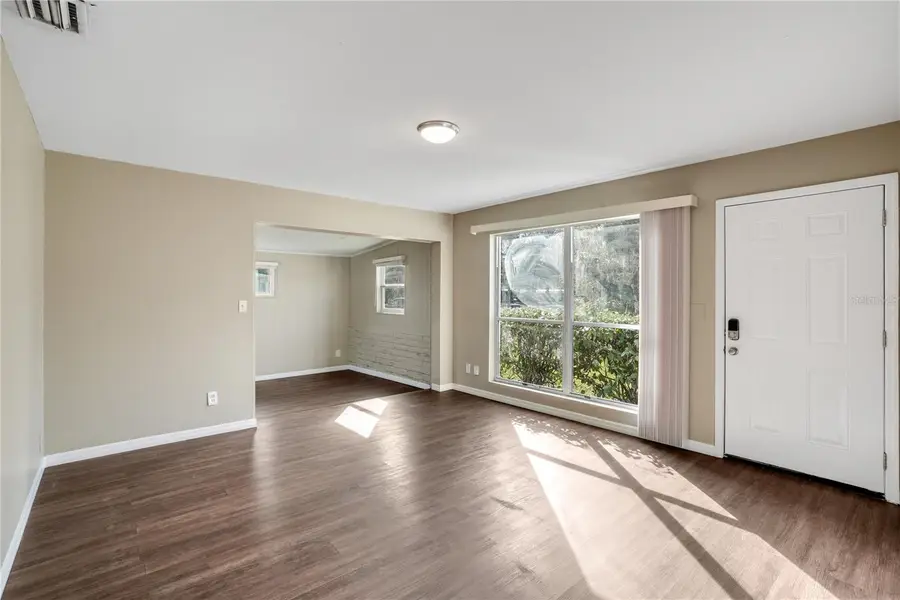 1913 Delaroche Drive W, Jacksonville, FL 32210 - Image #3