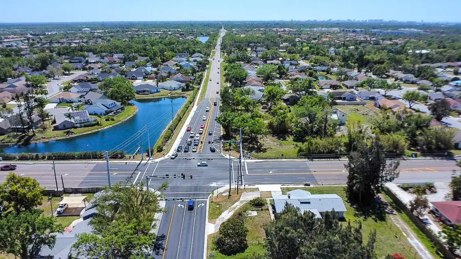 7720 Tuttle Avenue, Sarasota, FL 34243 - Image #3