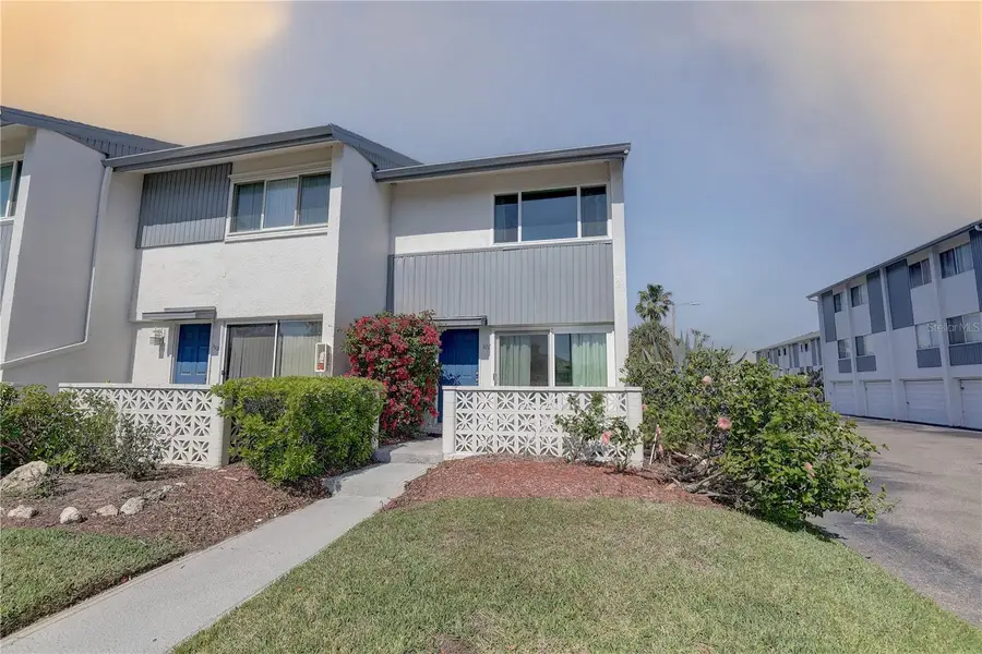 14800 Walsingham Road #301, Largo, FL 33774 - Image #2