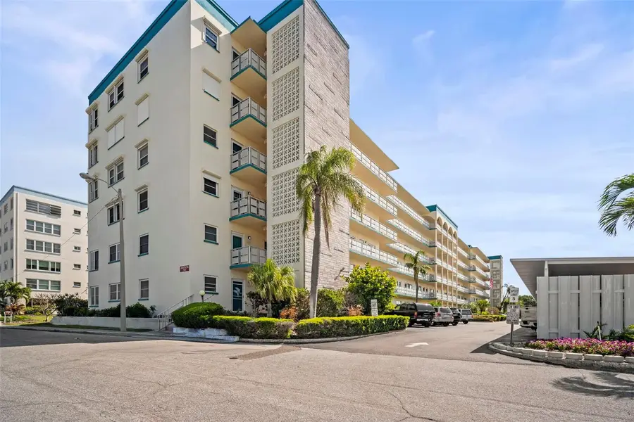 2960 59th Street S #615, Gulfport, FL 33707 - Image #2