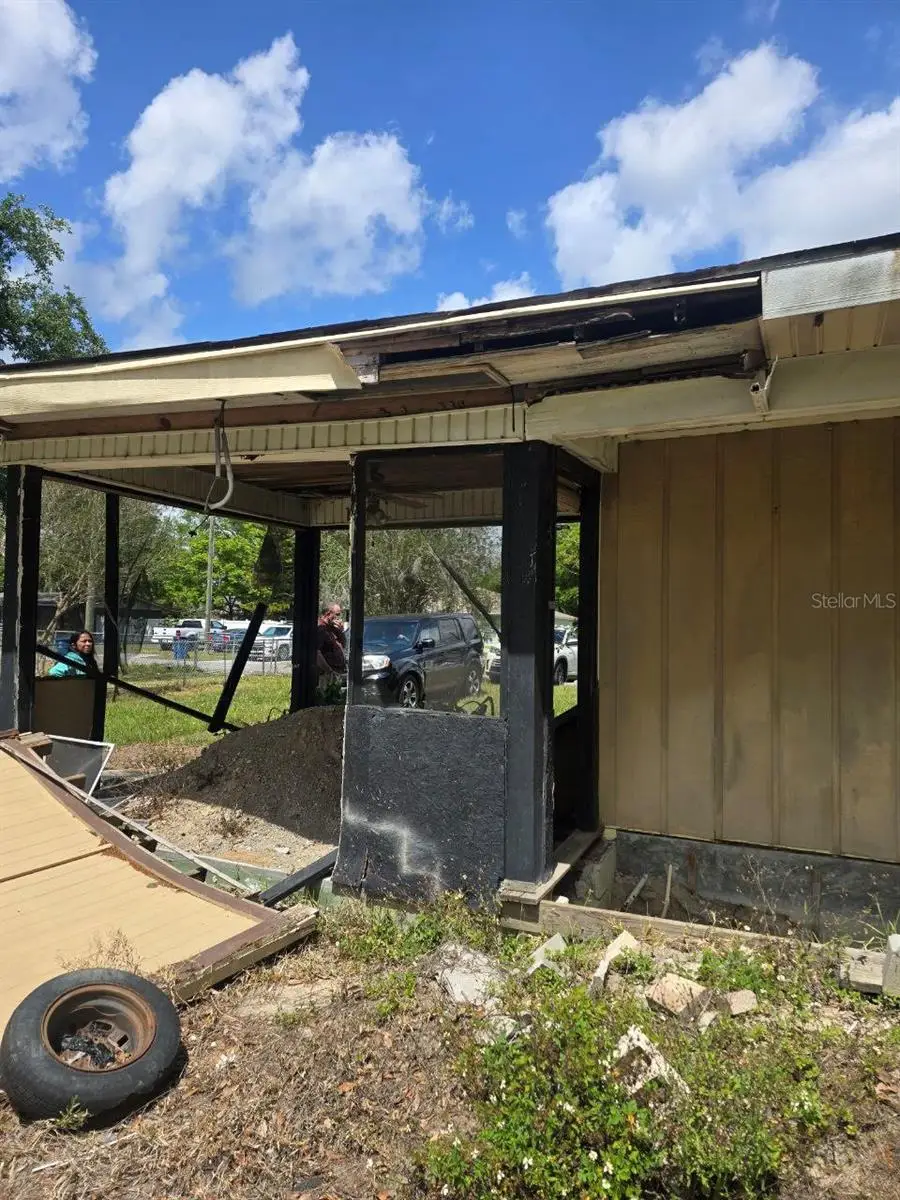 1211 NE 4th Street, Mulberry, FL 33860 - Image #2