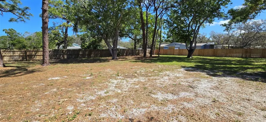 13296 98th Avenue N, Seminole, FL 33776 - Image #2