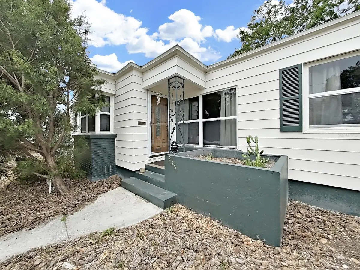 235 38th Street S, Saint Petersburg, FL 33711 - Image #1