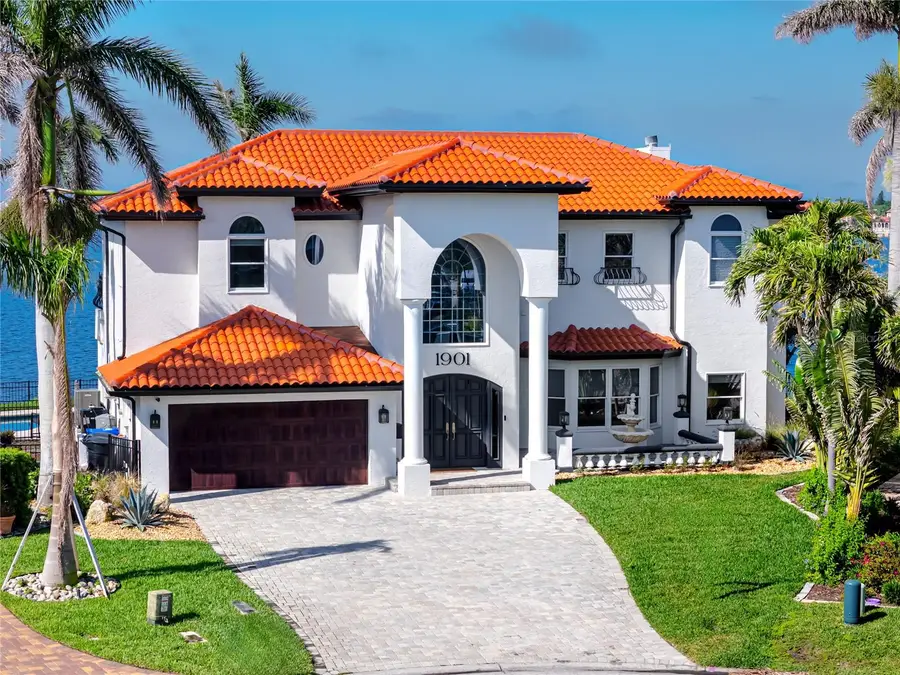 1901 Carolina Avenue Ne, Saint Petersburg, FL 33703 - Image #2