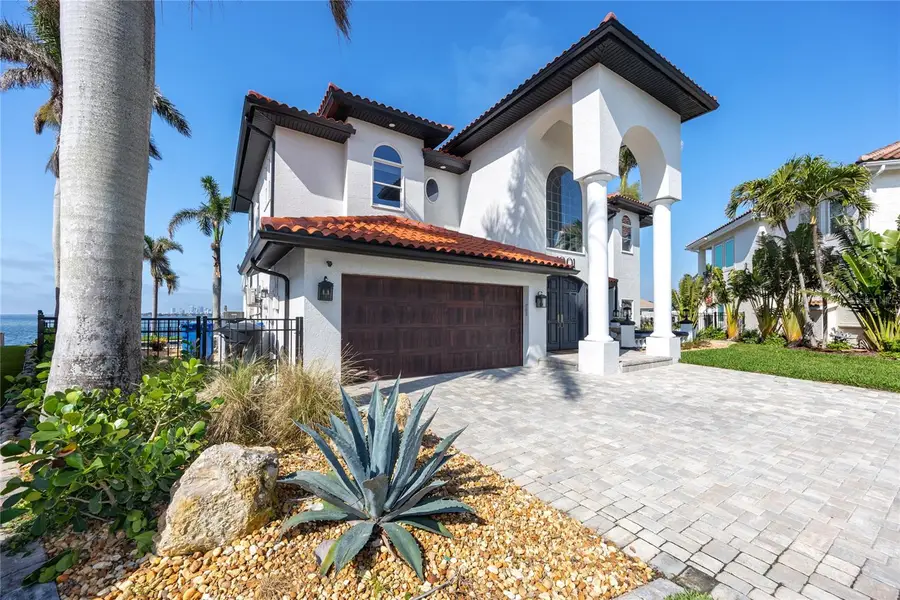 1901 Carolina Avenue Ne, Saint Petersburg, FL 33703 - Image #3