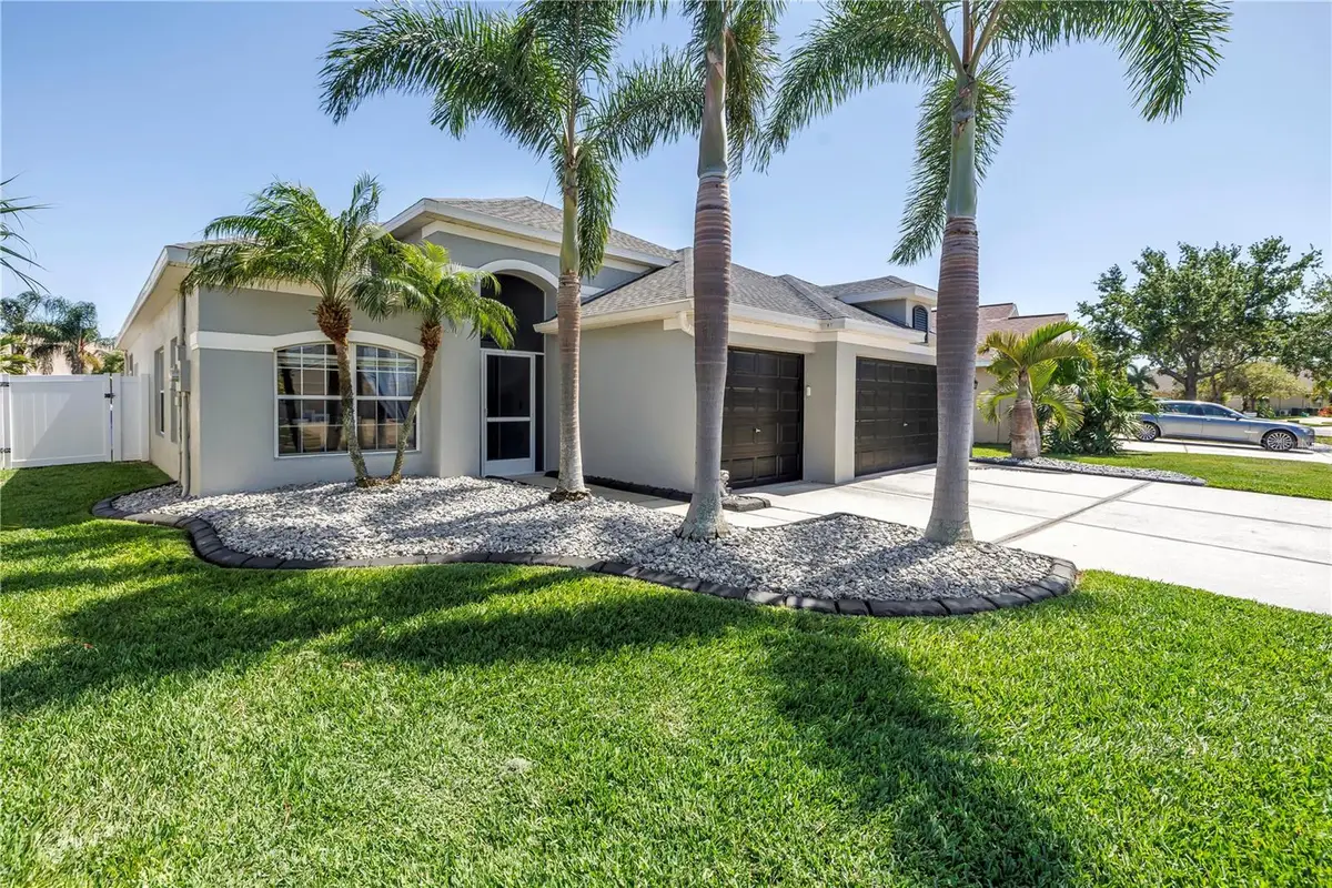 511 York Dale Drive, Ruskin, FL 33570 - Image #1