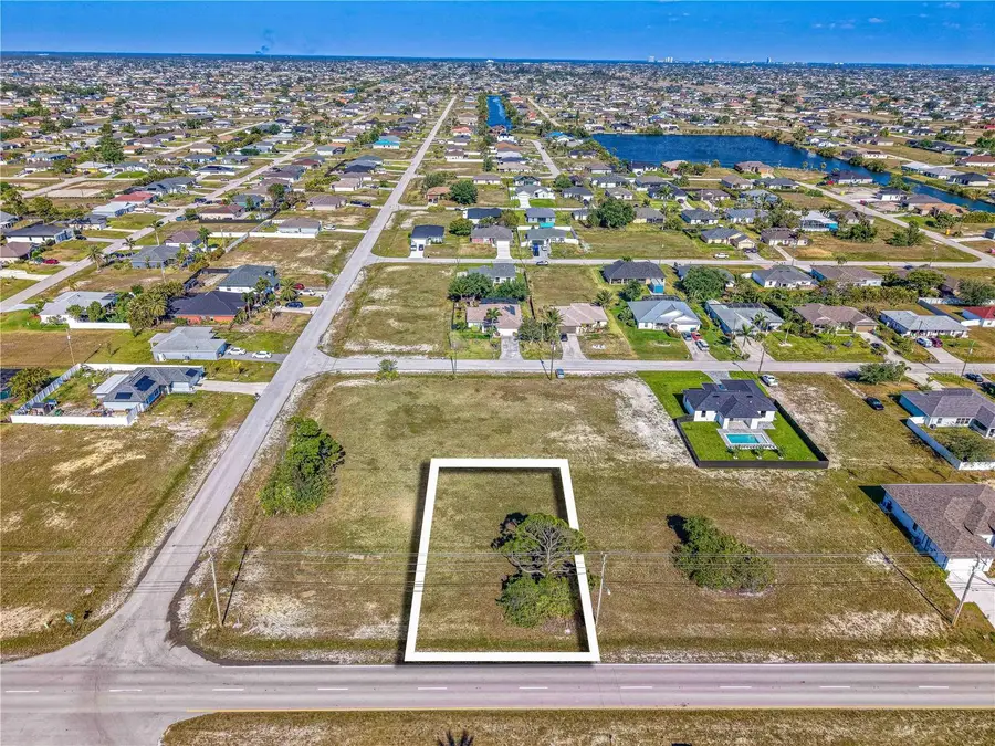 1803 Chiquita Boulevard N, Cape Coral, FL 33993 - Image #2