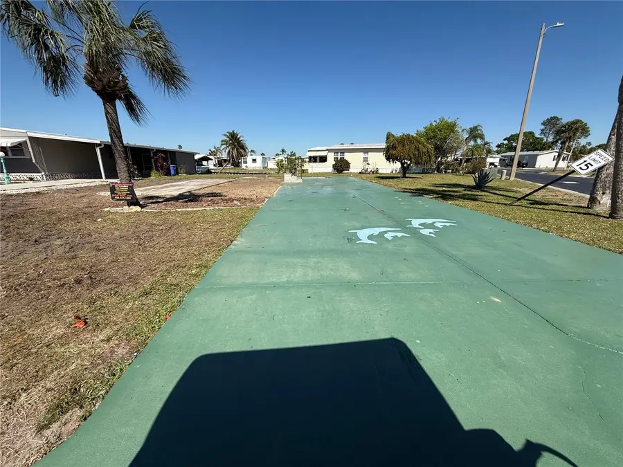 101 E Saint Lucia Loop, Apollo Beach, FL 33572 - Image #2