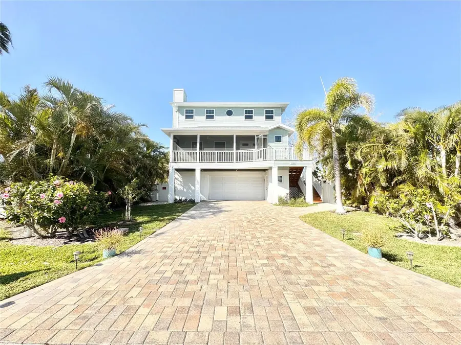 16204 3rd Street E, Redington Beach, FL 33708 - Image #2