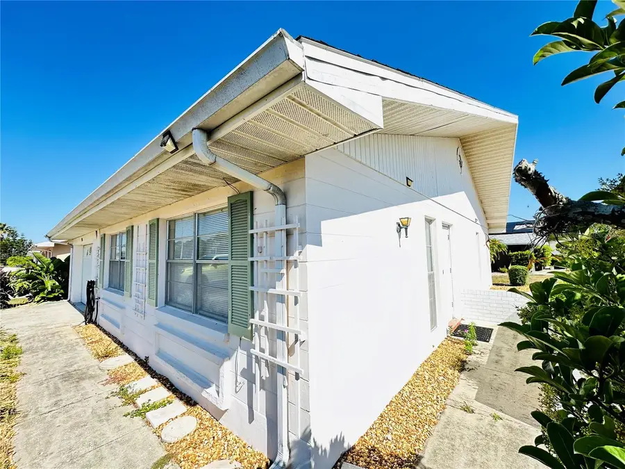 203 Rickenbacker Drive, Sun City Center, FL 33573 - Image #2