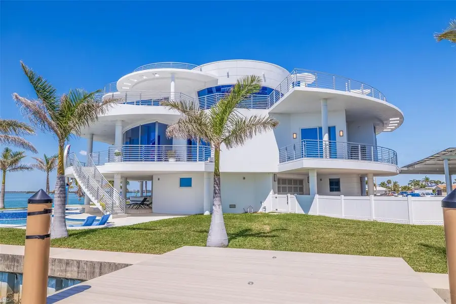 12650 7th Street E, Treasure Island, FL 33706 - Image #2