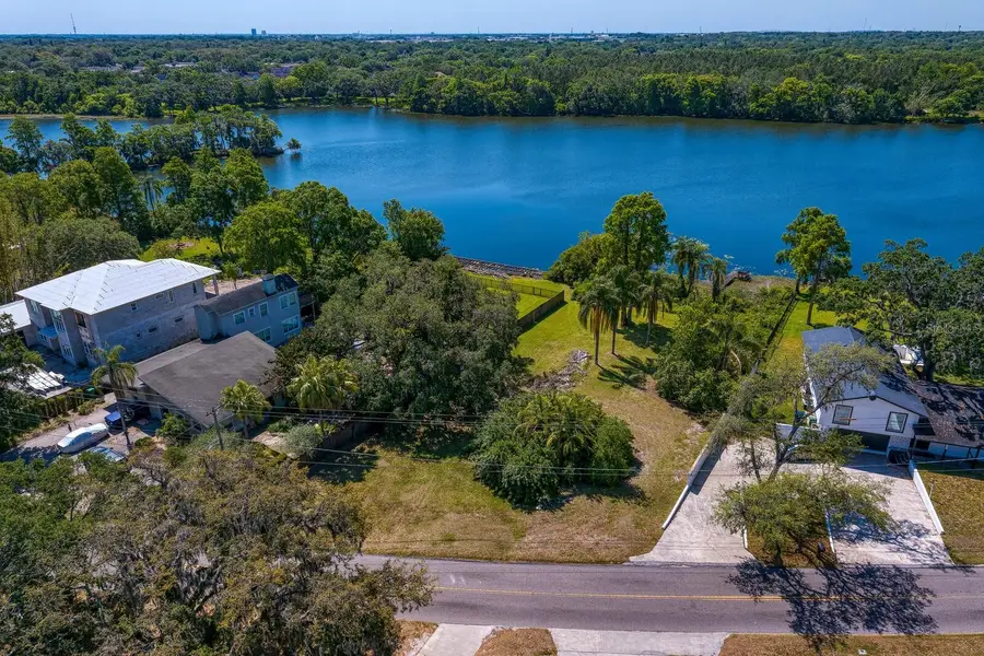 4607 E River Hills Drive, Tampa, FL 33617 - Image #3